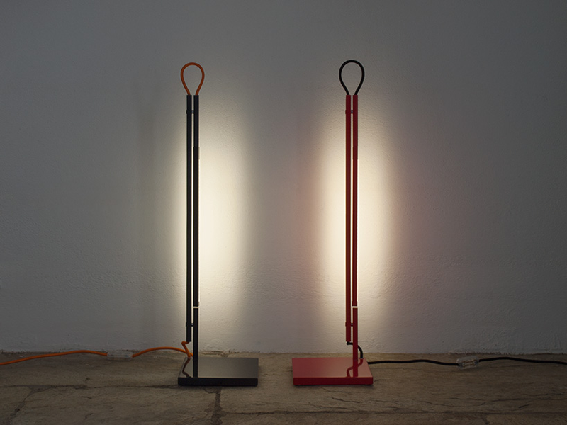 Illustration for article titled This Lamp Is a Line of Light That You Can Twist to Your Heart's Content